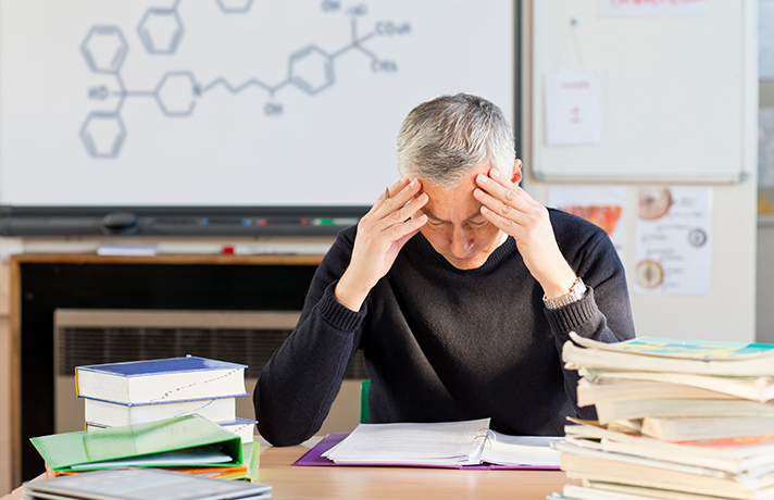 Pandemi Pacu Burnout Pada Guru? Berikut Tips Mengatasinya